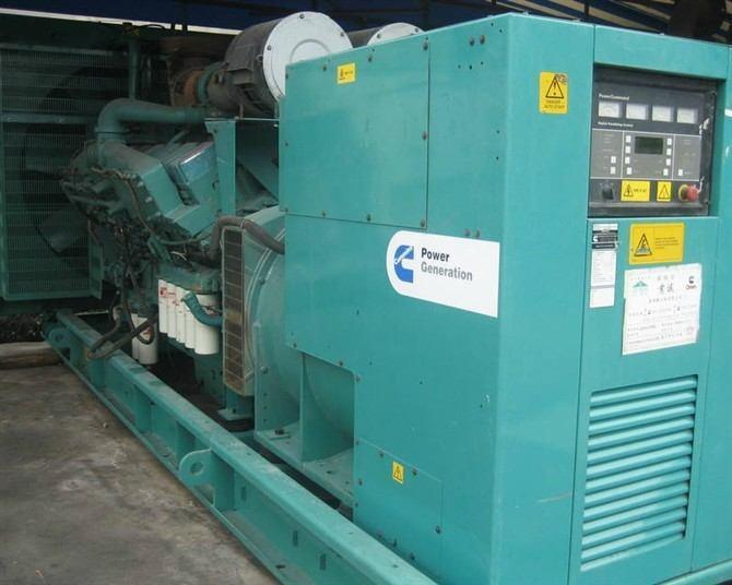 布拖柴油发电机燃油的使用