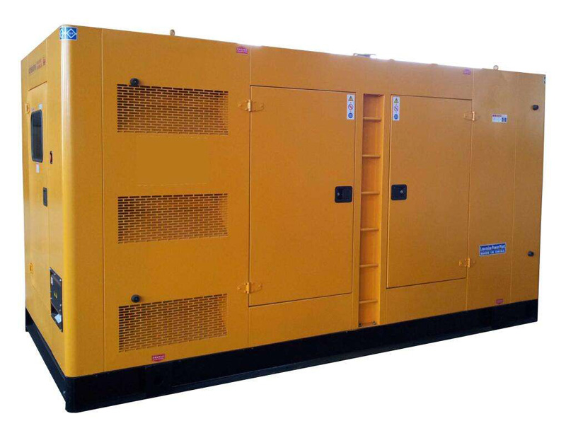 布拖租赁发电机-柴油发电机组散热水箱里水里有机油是怎么回事？