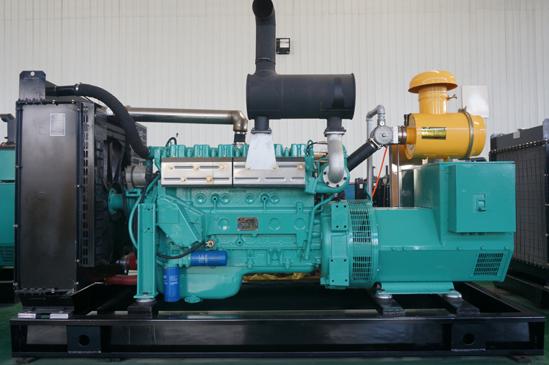 布拖柴油发电机组油耗计算方式