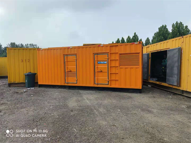 布拖分享一些发电机组日常维护和保养的注意事项