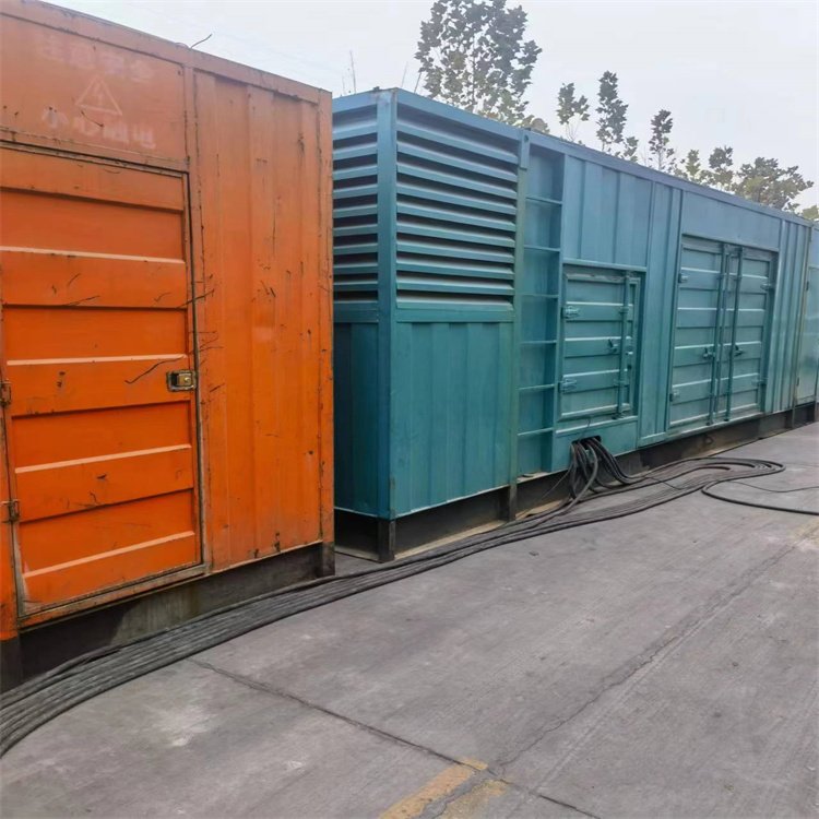 布拖如何选择适合 600kW 柴油发电机组的热继电器？