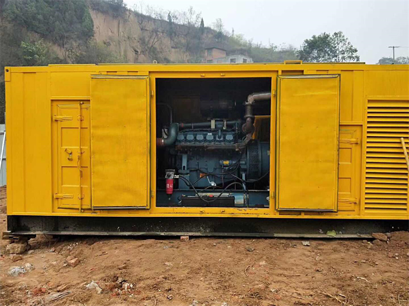 布拖发电机租赁冷却液的沸点降低到多少时需要更换