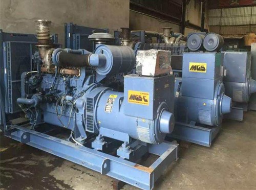 布拖柴油发电机如何测试电流大小？