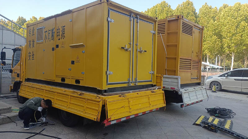 布拖柴油发电机组和UPS电源配合使用时的注意事项