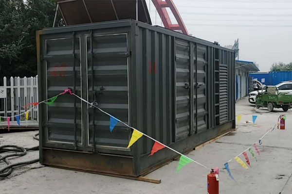 布拖发电机租赁空气滤清器多久更换一次？