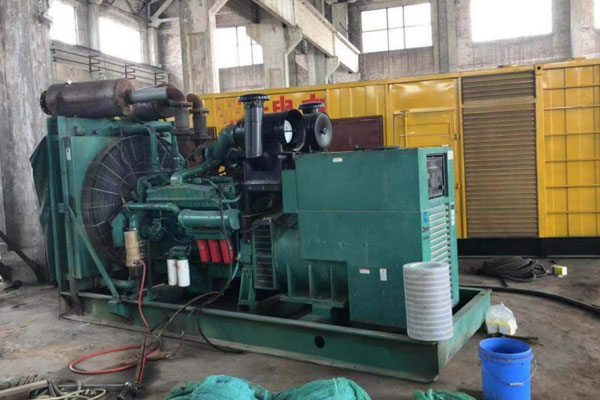 布拖发电机组的空气滤清器应该如何保养？