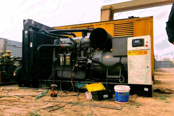 布拖柴油发电机组都有哪几种电压规格？