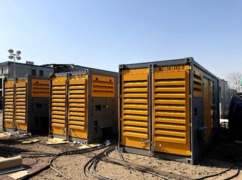 布拖防冻液的气味异常可能是由哪些原因导致的？