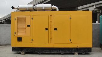 布拖柴油发电机组北方使用是否需要加装加热装置？