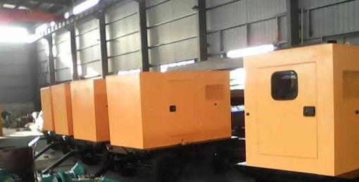 布拖柴油发电机组冬季启动后需要进行哪些检查和操作？