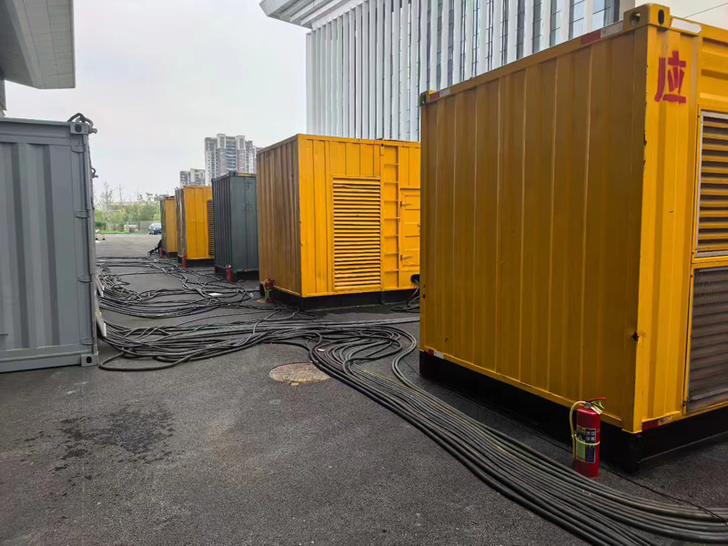 布拖不同季节柴油发电机组保养有哪些注意事项？